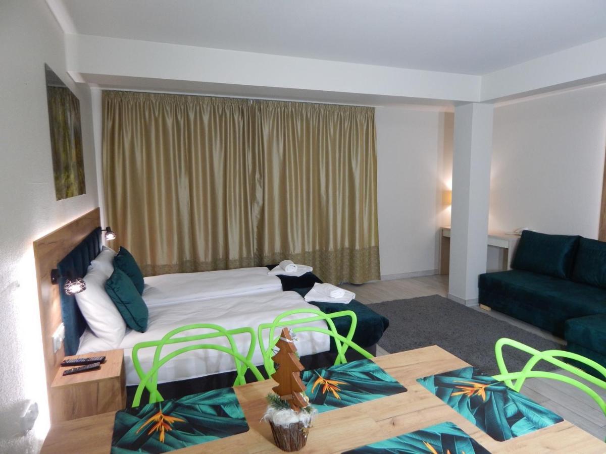 Agat Apartament Czarna Gora Сенна Экстерьер фото